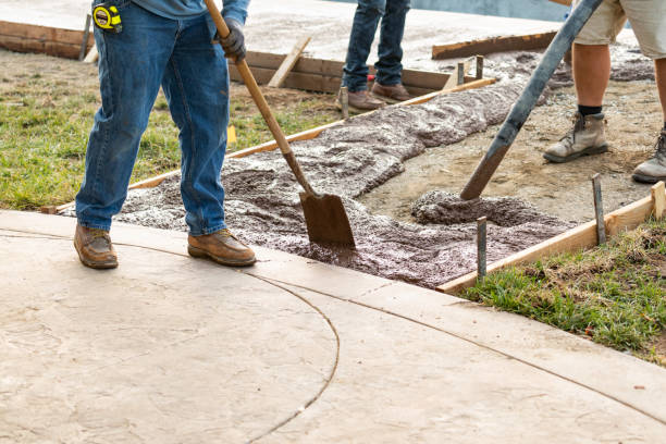 Best Concrete Driveway Installation in Mante, CA